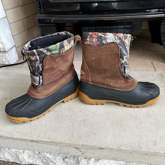 Ozark Trail Boys Camo and Brown Fully Lined Winter Boots Youth 3 - Picture 7 of 10